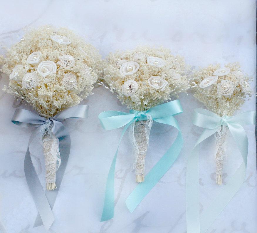 Свадьба - Cream Sola Flower Wedding Bouquet // Natural, Baby's Breath, Dried Flower, Lace, Pearl, Rustic, Vintage, Wedding, Bridesmaids Bouquets