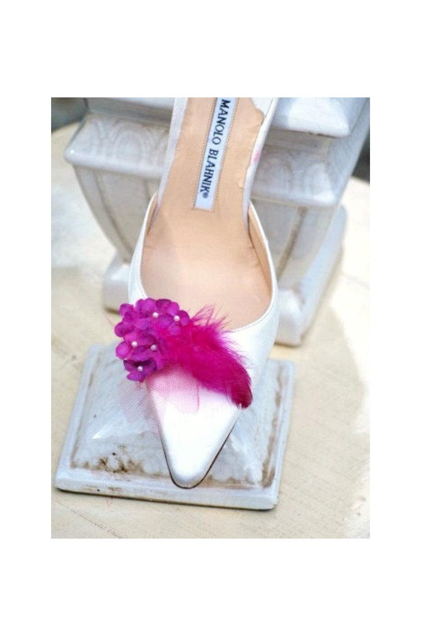 Hochzeit - Fuchsia Hydrangeas Shoe Clips. Etsy Handmade Spring Fashion, Bride Bridal Bridesmaid Couture. Wedding Shoe Clips. Chic Floral Bloom Blossom