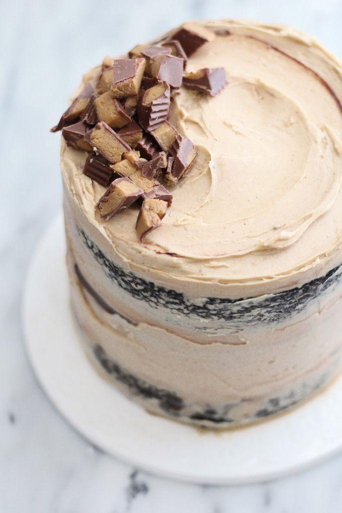 Hochzeit - Naked Chocolate Peanut Butter Layer Cake (The Baker Chick)