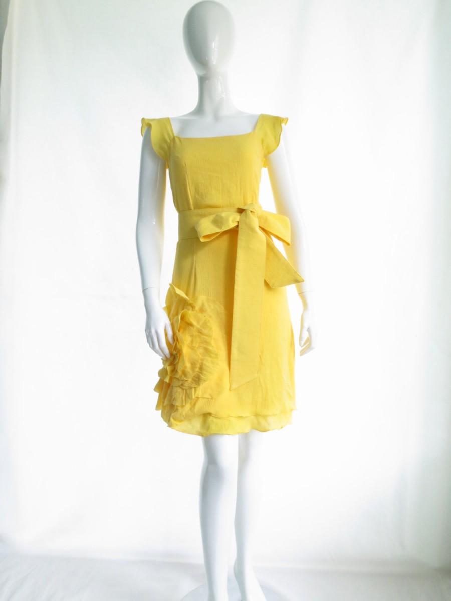 Свадьба - Yellow Oversized flower corsage dress belt and ruffle layer, bridesmaid dress, mother of the bride, wedding, custom, bridesmaids dress