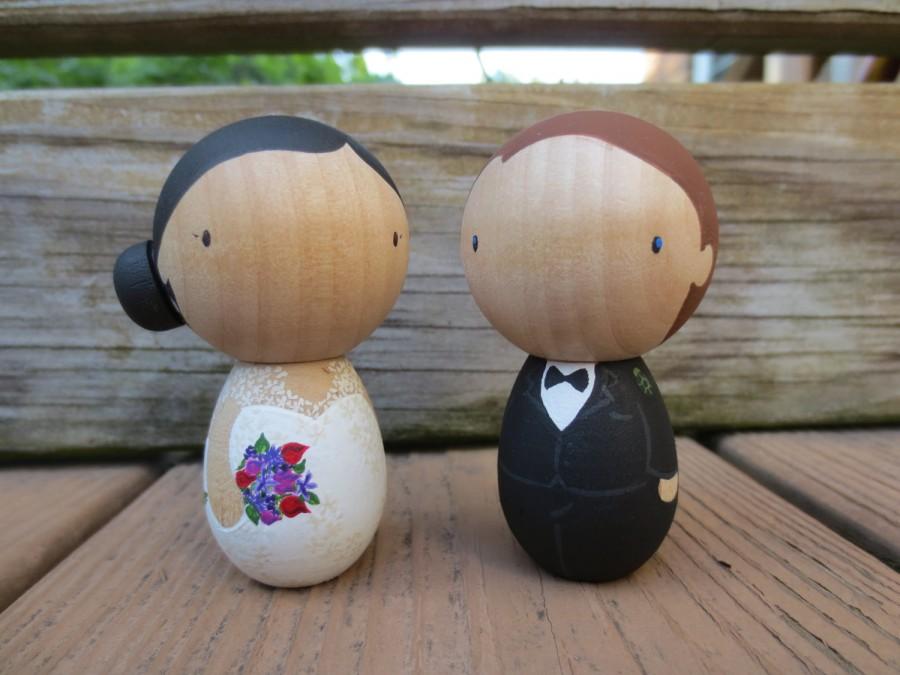 Hochzeit - CUSTOM Wedding Cake Toppers / Couple Gift / Heirloom - Kokeshi OR Standard Peg