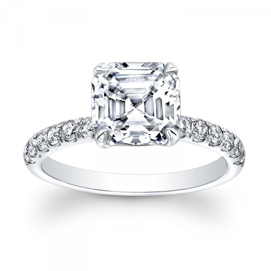 Mariage - Ladies 14kt white gold diamond engagement ring 0.33 ctw G-VS2 diamonds with 2ct White Sapphire Asscher Ctr