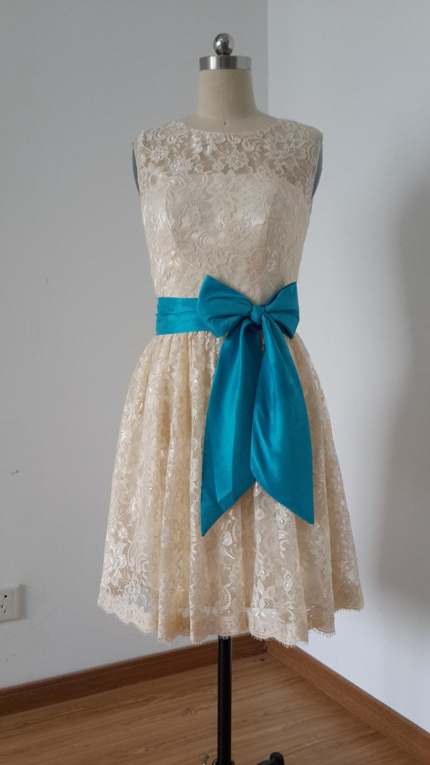 Свадьба - 2015 Champagne Lace Short Bridesmaid Dress with Teal Bow
