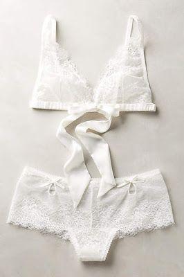 Mariage - : These. Bras. Are. Awesome.