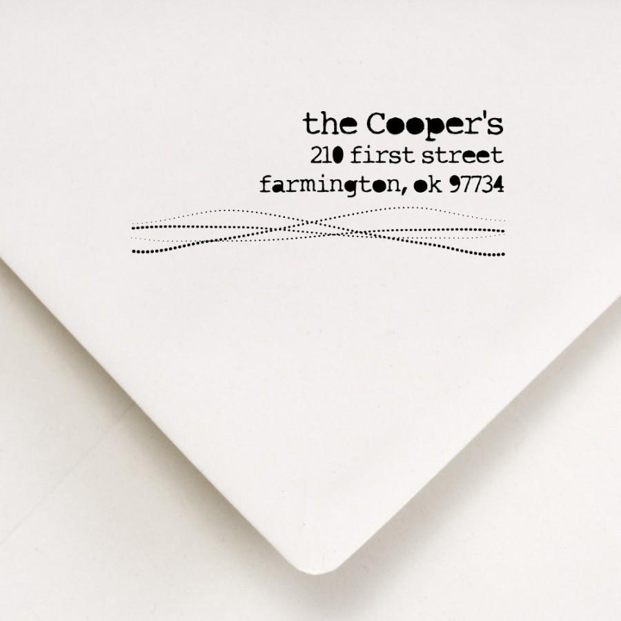 Hochzeit - Custom Address Stamp - Adorable Bride and Groom Gift, Housewarming, Thank You - The Cooper's Design