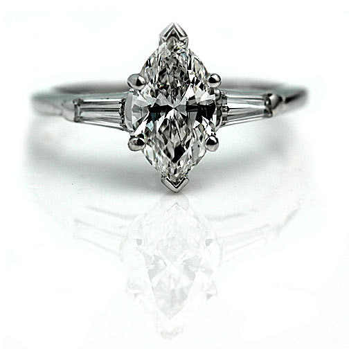 Mariage - Vintage 1.01 Carat GIA Marquis Diamond Engagement Ring - Certified Marquis Engagement Ring Circa 1970's