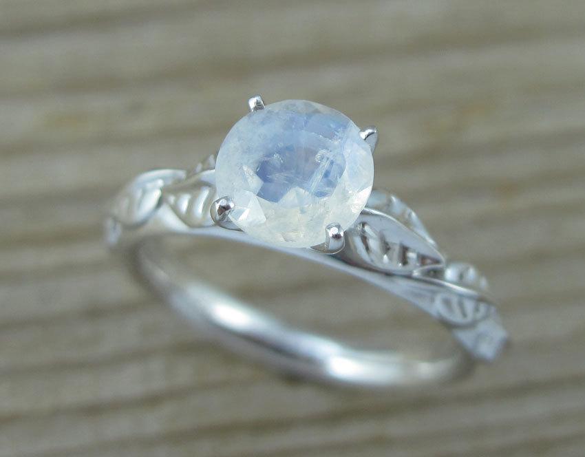 زفاف - Moonstone Engagement Ring, Leaf Engagement Ring, Engagement Ring, Antique Engagement Ring, Moonstone leaf ring,Moonstone Gold Ring