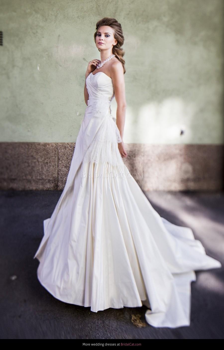 Hochzeit - Garamaj of Sweden 2014 Melina - Fantastische Brautkleider