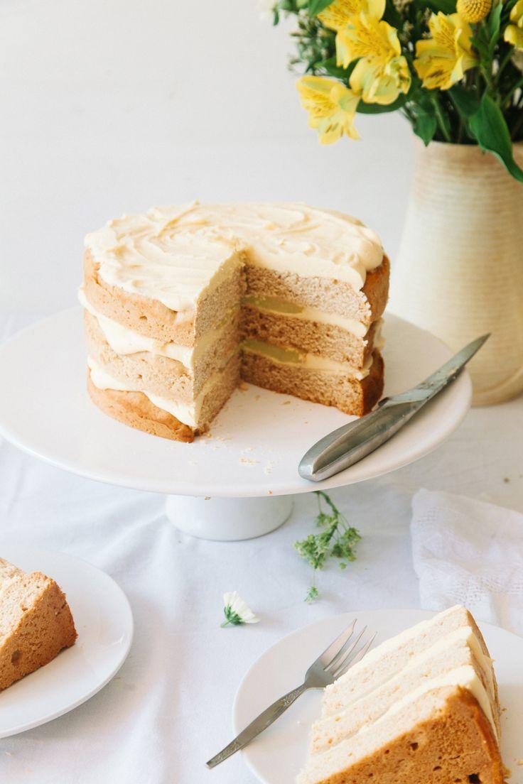 Wedding - Vegan Elderflower Cake With Lemon Curd & White Chocolate Frosting