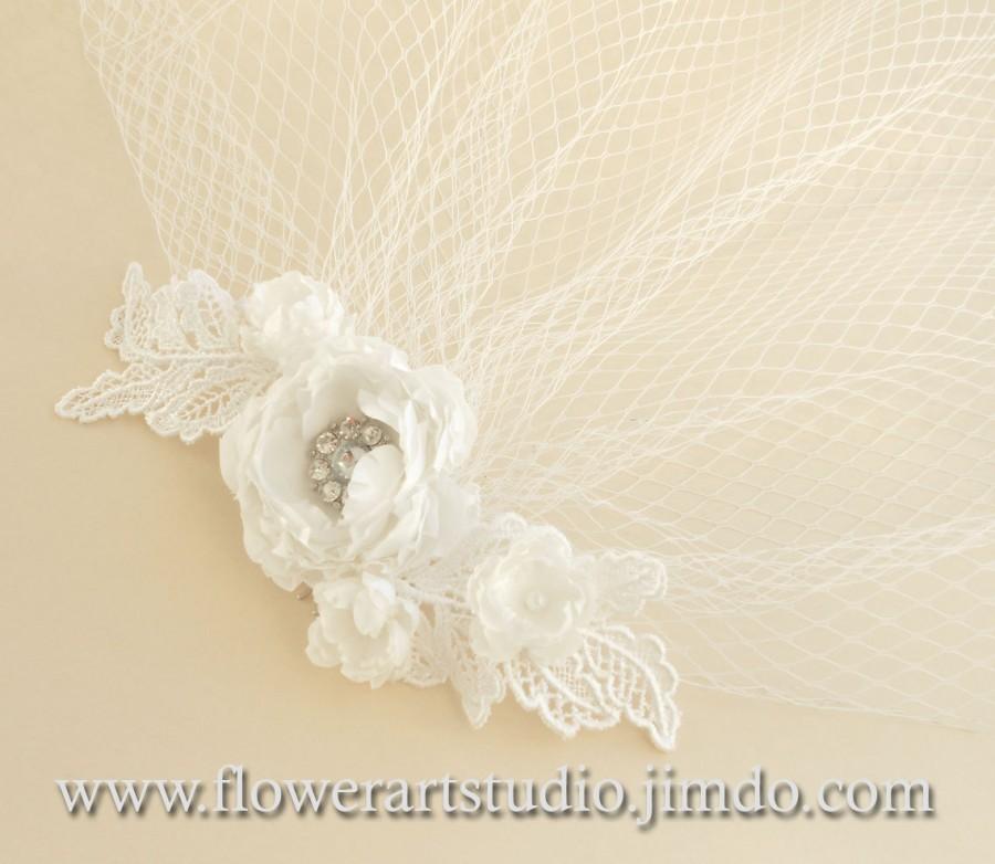 زفاف - Bridal Ivory Hair Flower, Lace Bridal Headpiece, Bridal Blusher Veil, Bridal Hair Accessories, Birdcage Fascinator, Ivory Birdcage Veil.