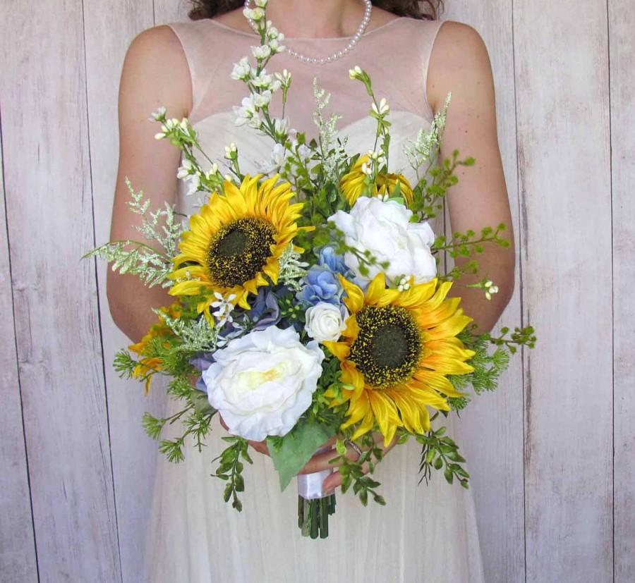 Свадьба - Yellow Sunflower & Blue Hydrangea Bridal Bouquet for your Summer Wedding, Examply Only