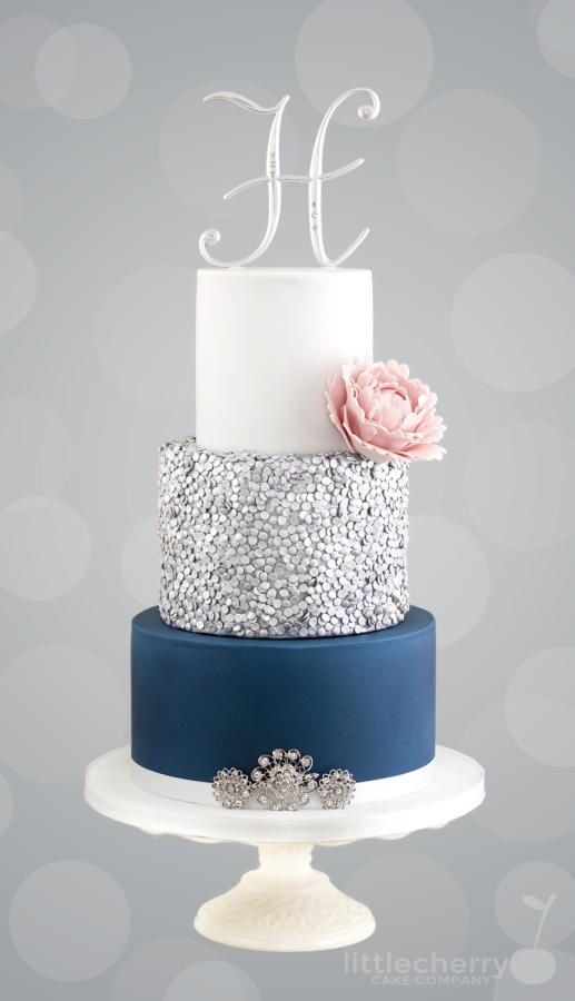 Hochzeit - Silver Sequin Cake