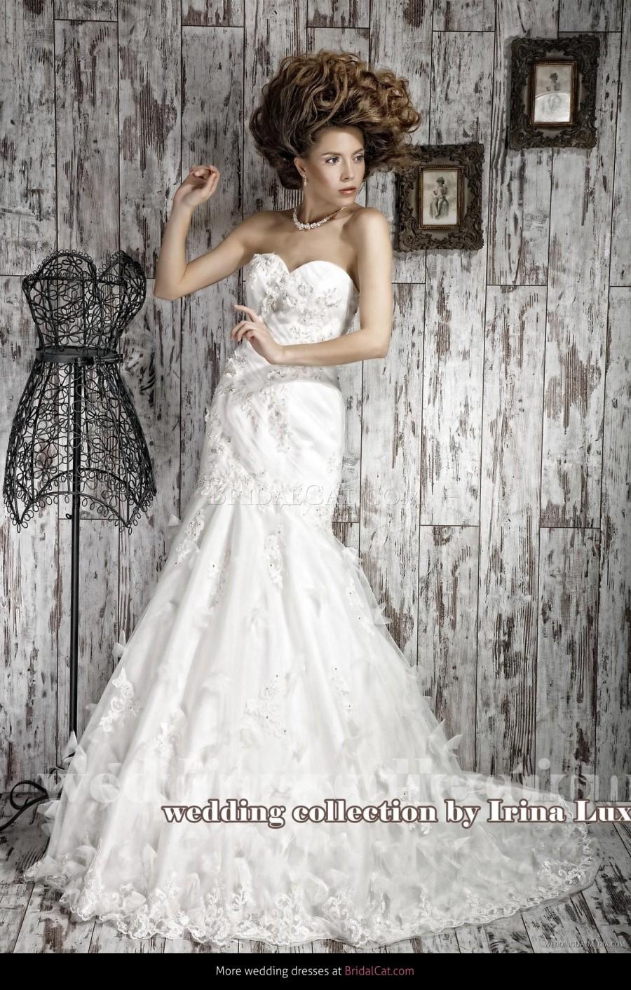 Mariage - Irina Lux 2012 3333 Rada - Fantastische Brautkleider