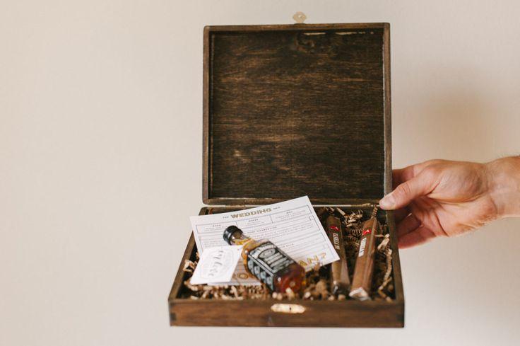 Wedding - DIY "Will You Be My Groomsman?" Box