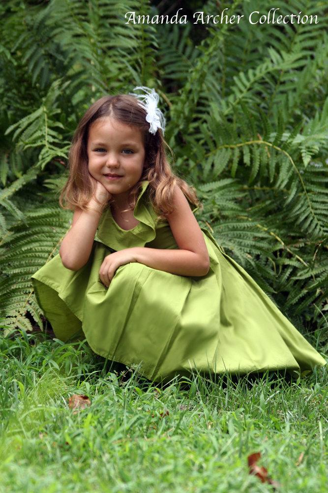 Свадьба - Flower Girl Ruffle Collar Dress, Green Apple, made to order