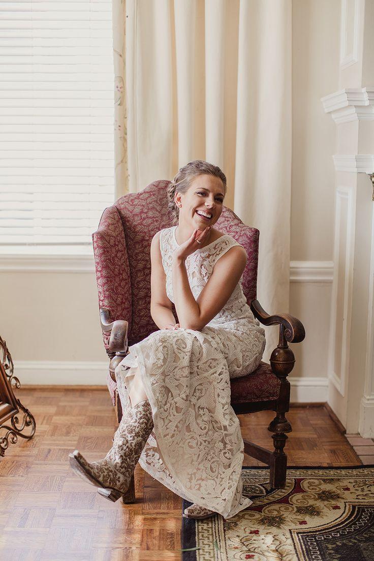 Wedding - This Bride Walked Down The Aisle In The Most Fabulous Pair Of Shoes