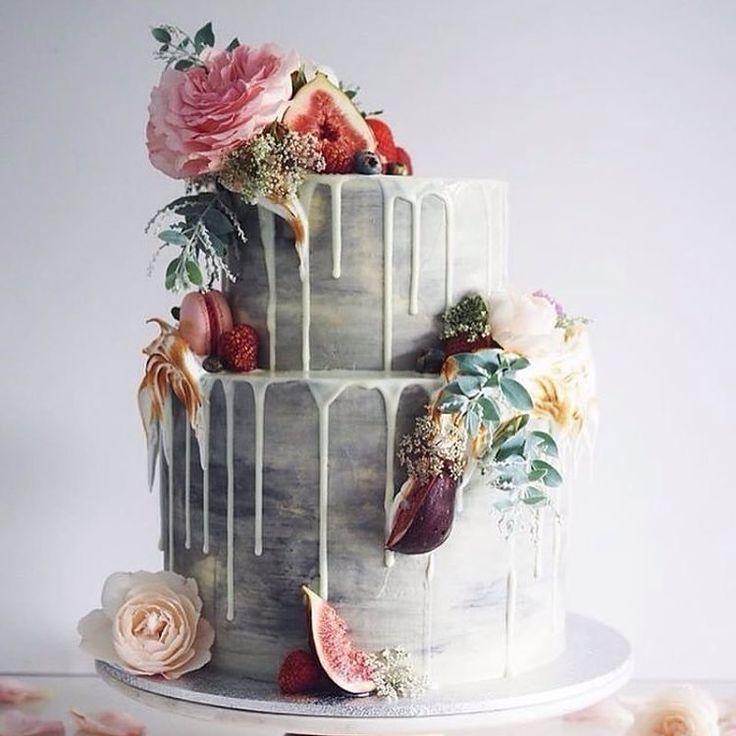 Hochzeit - 24 Floral Wedding Cakes That Are Almost Too Beautiful To Eat