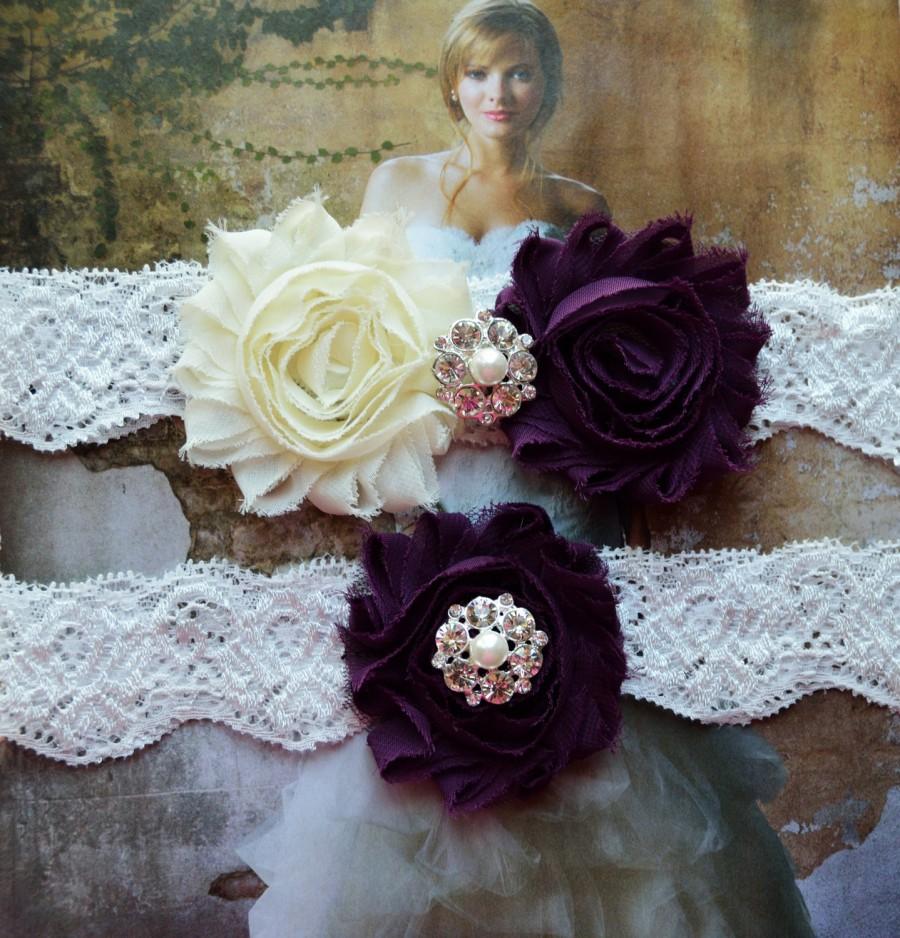 زفاف - Wedding Garter Set,  Plum and Ivory Bridal Garter Set, Ivory Lace Garter, Plum Garter, Victoria Style A 10735