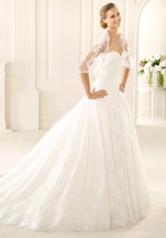 Hochzeit - MANUEL MOTA FOR PRONOVIAS Valencia - Charming Custom-made Dresses