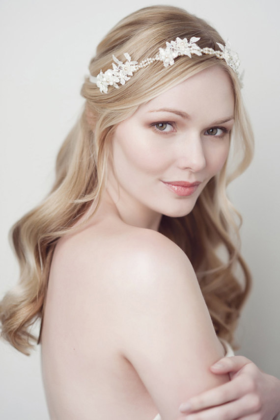 زفاف - Fiona Hair Ribbon-wedding accessory, lace, pearls, bridal headpiece