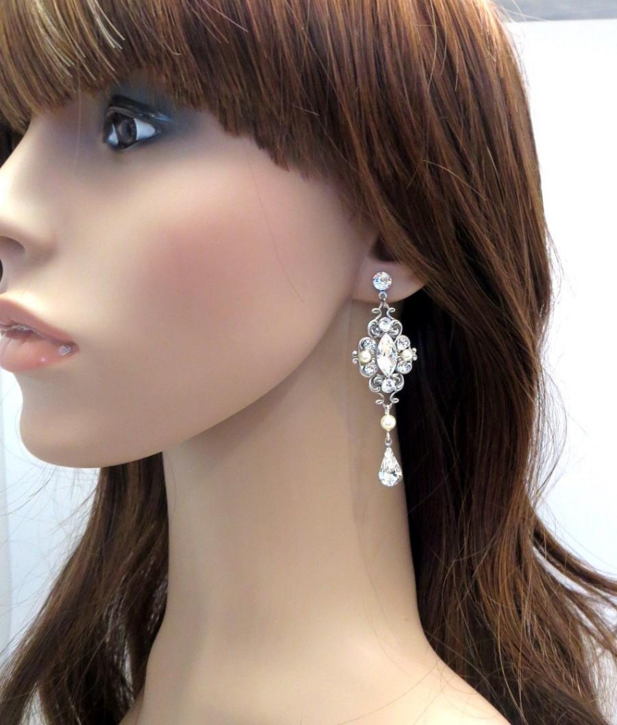 Hochzeit - Chandelier Bridal earrings, Crystal Wedding earrings, Bridal jewelry, Vintage style earrings, Swarovski earrings, Antique silver earrings