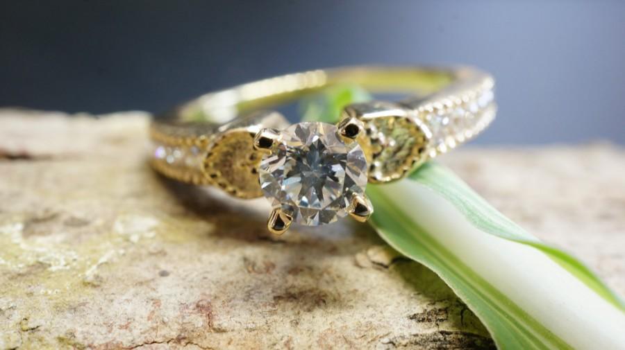 زفاف - Engagement Ring with Hearts 0.50 ct central stone Diamond -  14K Gold Diamond Ring  - Yellow Gold Ring -  Valentines Gift - Womens Jewellery