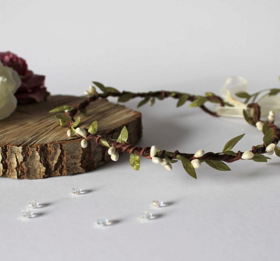 Wedding - Ivory Pearl Pip Berry and Green Leaf Floral Crown Halo, Flower Girl Garland, Boho Wedding, Woodland Crown