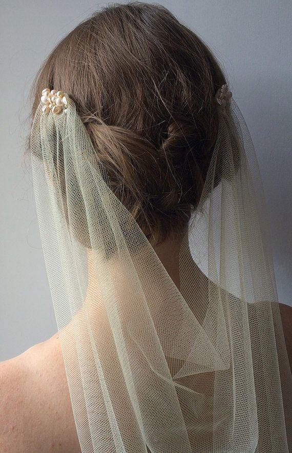 زفاف - Pearl Drape Wedding Veil - 1920s Style Wedding Veil - Champagne Tulle With Freshwater Pearls And Vintage Beads - 'Dawlish' Veil