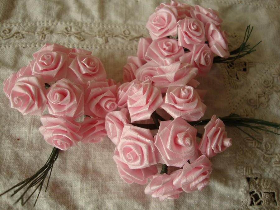 Hochzeit - Pink flower picks roses wired stems millinery wedding craft supplies silk pink flowers mini roses bouquet