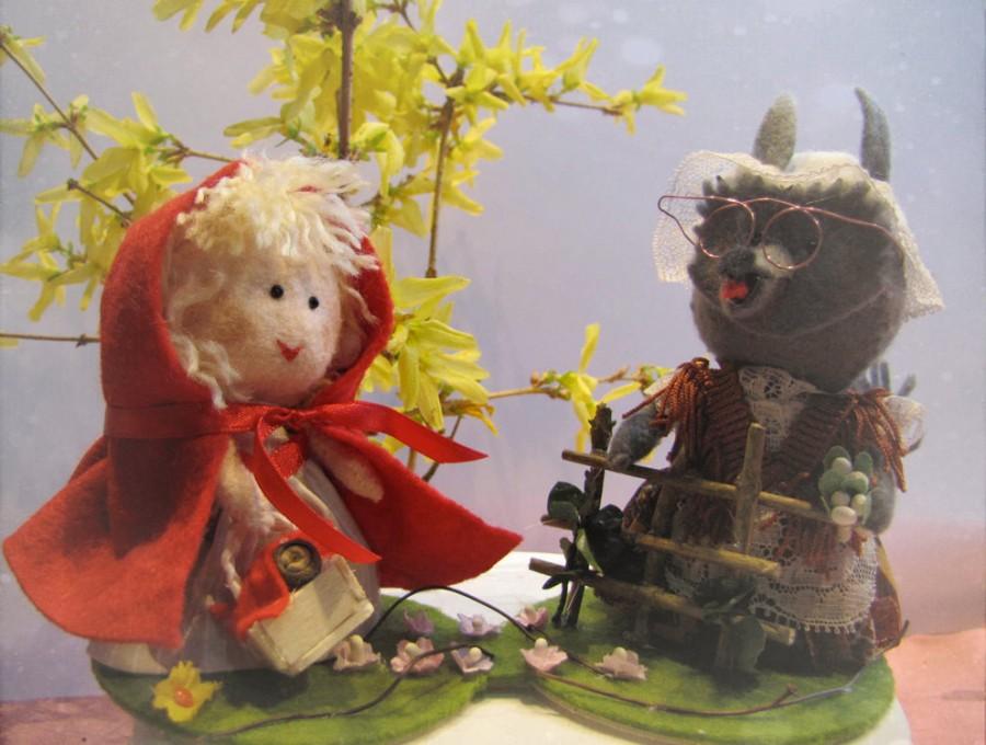 Свадьба - Little Red Riding Hood and Wolf cake topper - Wedding cake topper bride and groom - story book cake topper - Handmade in France