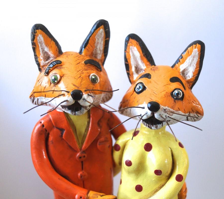 Mariage - Foxy Couple Personalized wedding cake topper