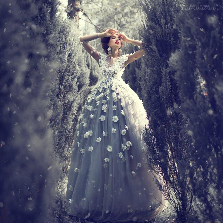 Hochzeit - Fairytales And Fantasy: Surreal Russian Photography