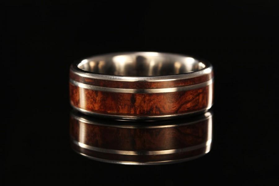 زفاف - Men's Titanium Wood Ring With Figured Rosewood