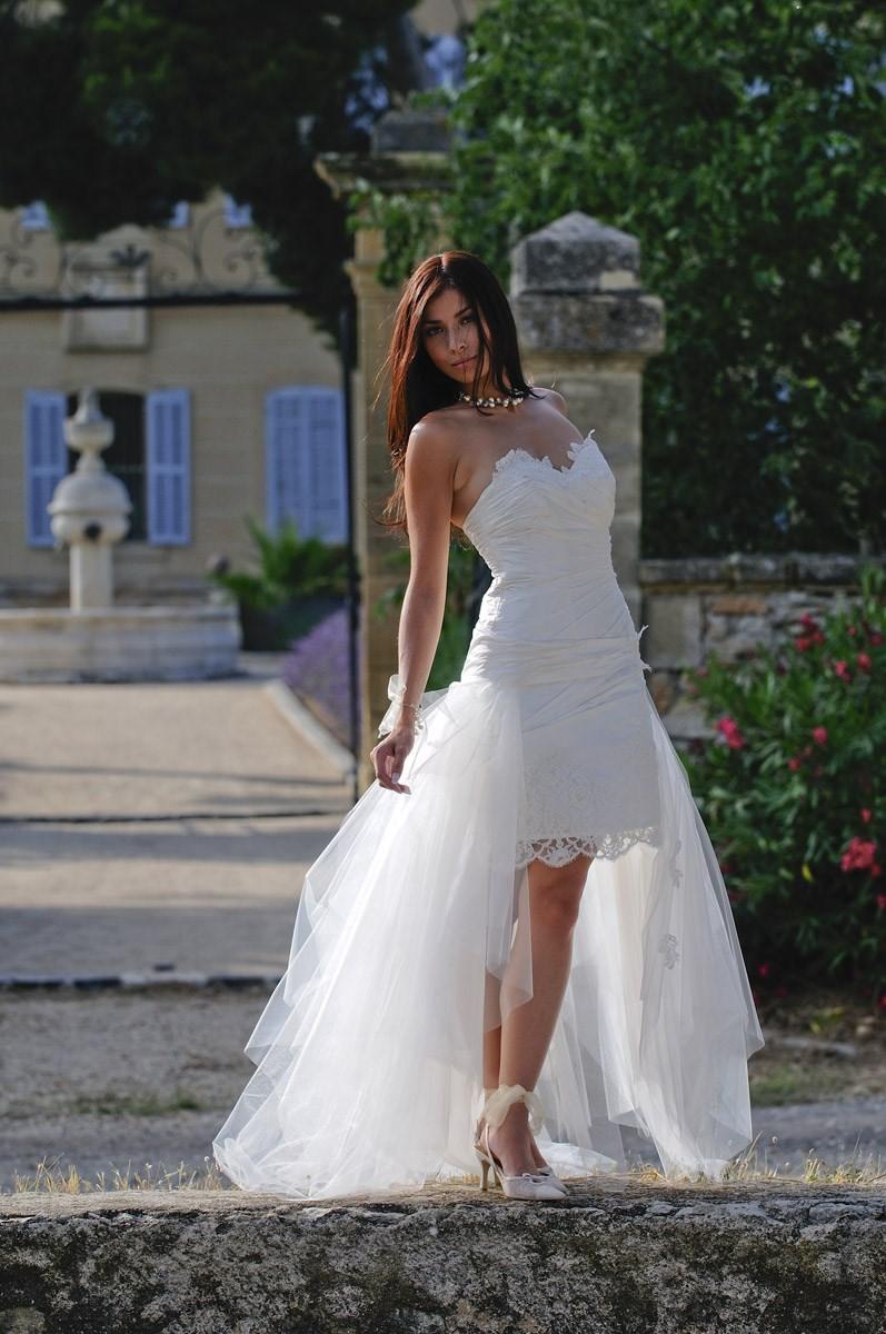Mariage - Les Mariées de Provence, Frioul - Superbes robes de mariée pas cher 