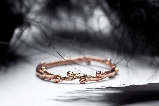 Mariage - wedding band in 14k rose gold - slim stacking ring - twig branch wedding ring