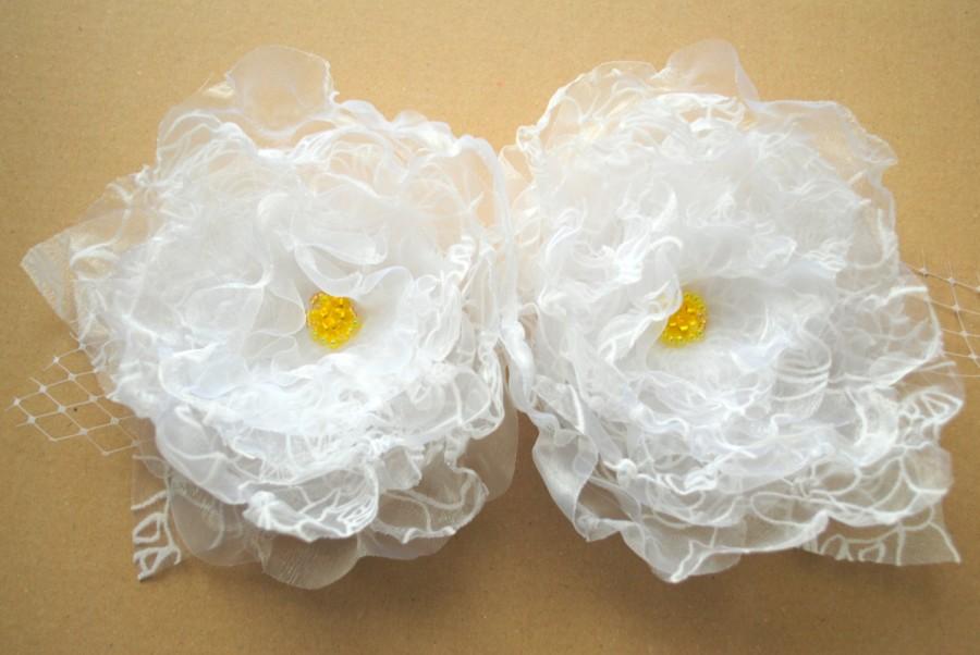 Hochzeit - SALE SALE, white romantic roses, briar roses, weddings accessories, bridal hair clip, bridesmaids, brooch, comb, flower for sash, corsage