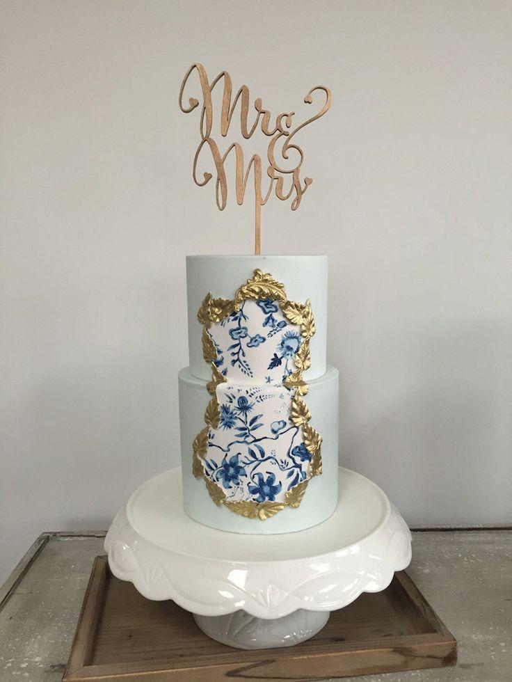 Hochzeit - “Mr And Mrs” Antic Rustic Wedding Cake Topper