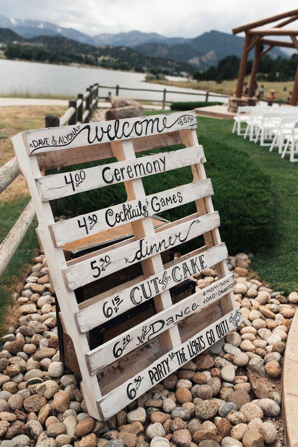Свадьба - Rustic Pastel Wedding At Estes Park Resort, CO