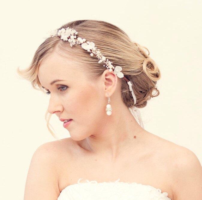 Wedding - Pearl flower crown, bridal flower crown, Wedding tiara with pearls and babys breath flowers, Wedding flower crown, style ***Eve***