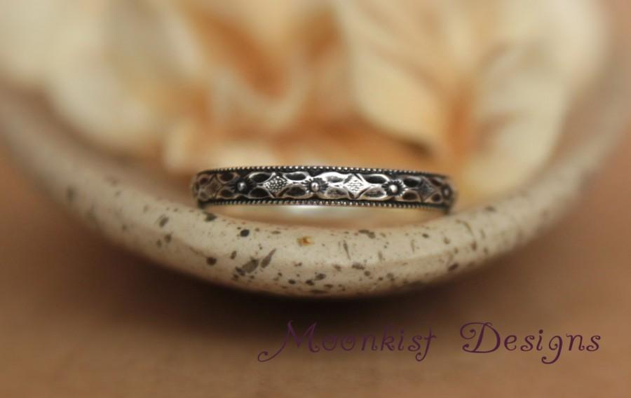زفاف - Renaissance Diamond Wedding Band in Sterling Silver - Narrow Diamond Pattern Wedding Ring - Geometric Promise Ring, Commitment Band