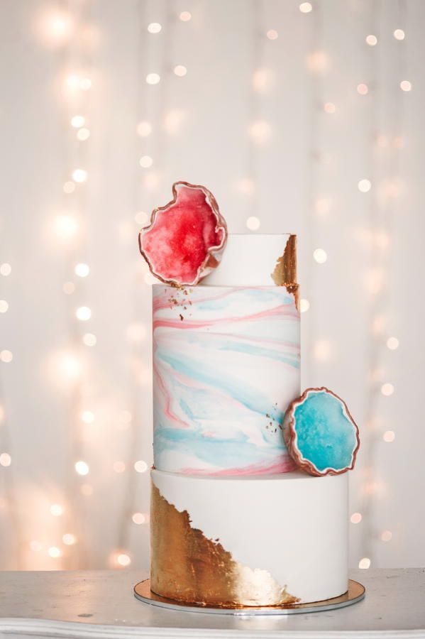 زفاف - Candy Rock Wedding Cake