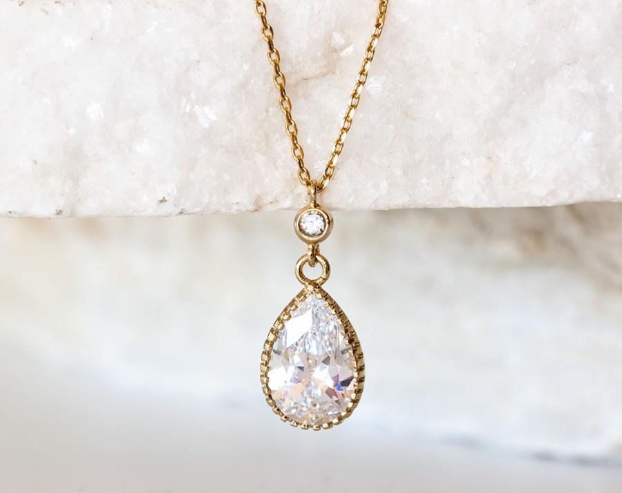 Mariage - Gold teardrop necklace, Wedding crystal necklace, CZ crystal necklace, Pendant necklace, Bridal gold jewelry, Crystal bridal necklace.