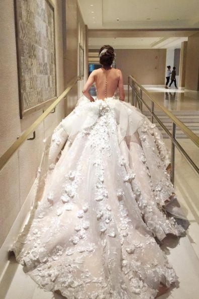 Свадьба - Mark Tumang Wedding Dress Idea 3