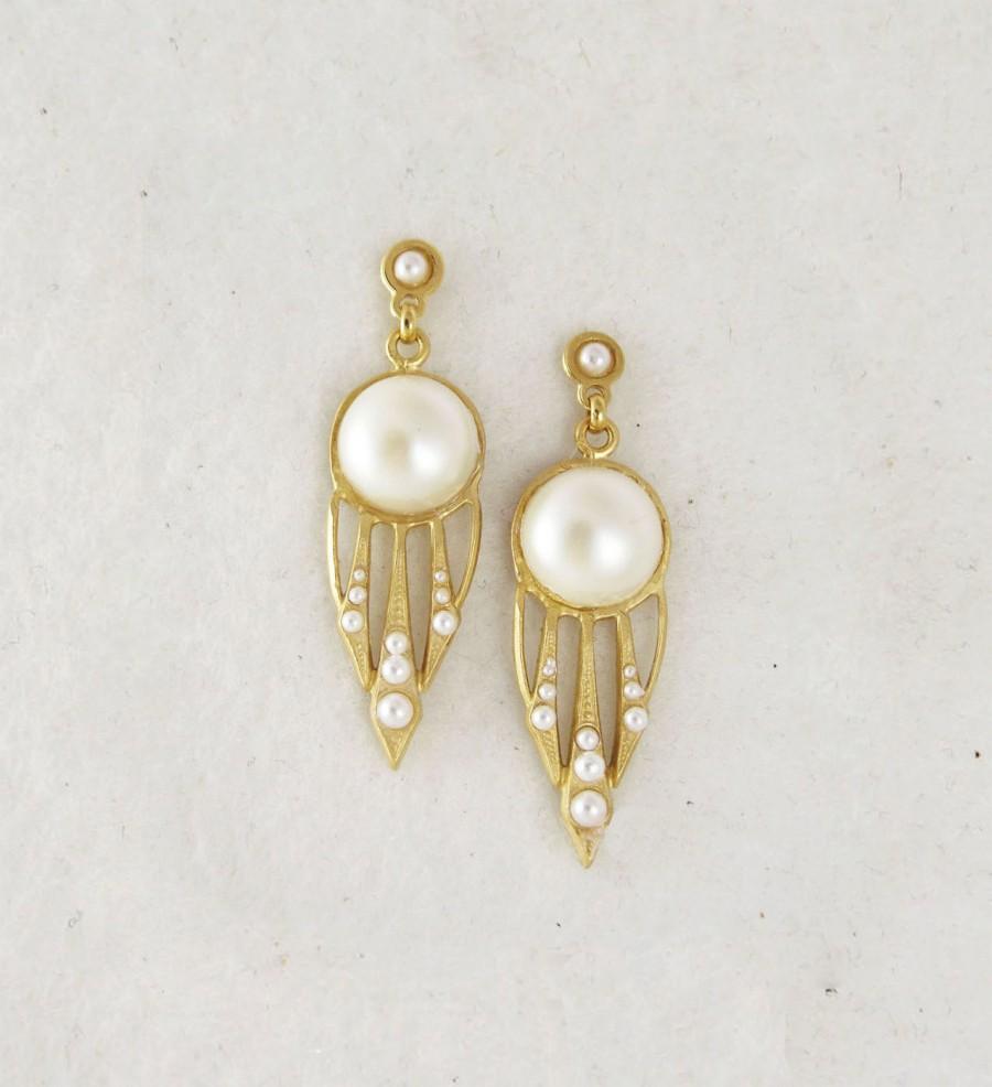 Свадьба - Pearl Wedding Earrings, Dangle bridal earrings, Gold filled earring, Swarovski's pearl jewelry, Bridesmaid earrings, Vintage Wedding Jewelry