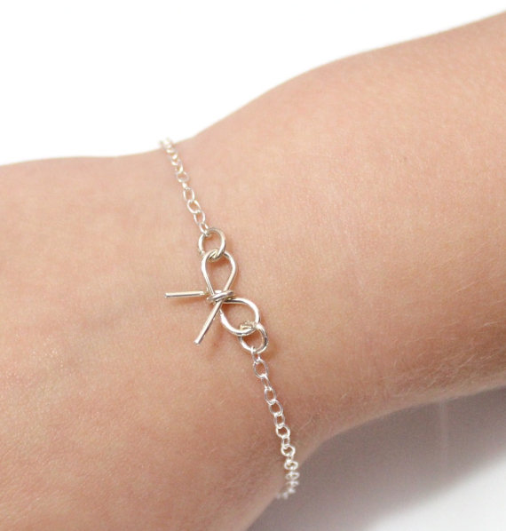 Wedding - Sterling Silver Bow Bracelet, Bridesmaid Jewelry Gifts Tie the Knot gift Bridesmaid Gift,Wedding, Simple Jewelry, Girlfriend gift, gift idea