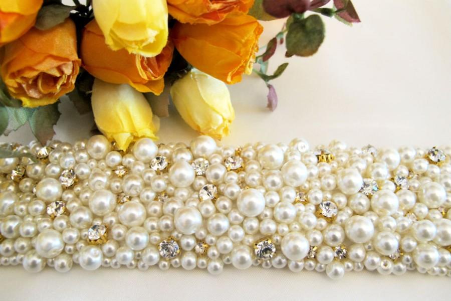 Mariage - Ivory Gold Rhinestone Pearl Wedding Sash, Jeweled Bridal Sashes, Hand Beaded Pearl Bridal Sash, Pearl Wedding Belt, Gold Crystal Pearl Sash
