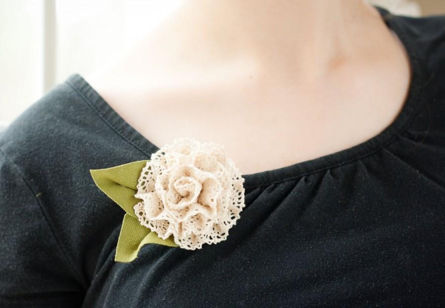 زفاف - Shabby Chic Crocheted Lace Rose Brooch & Hair Accessory
