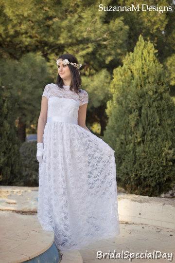Hochzeit - Sale White Wedding Dress, Lace Wedding Gown Long Bohemian Gown Unique Gown, 50S Wedding Dress, Βοhο Wedding Dress, Wedding Gown, Cap Sleeves