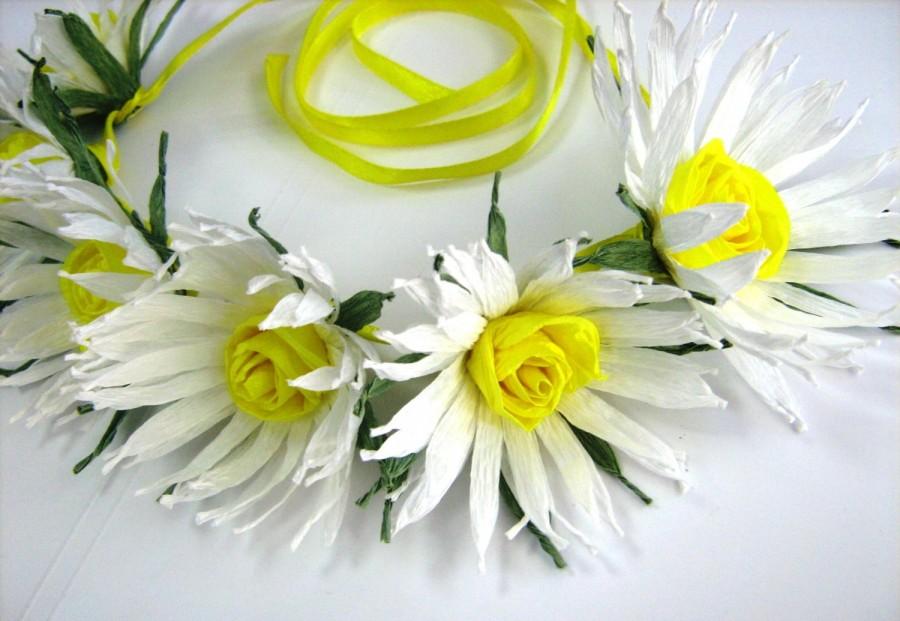 Свадьба - White Bridesmaids Daisy Headband flower girl halo bridal headpiece rustic Flower fairy Crown first communion Headpiece Hair Wreath sweet 16