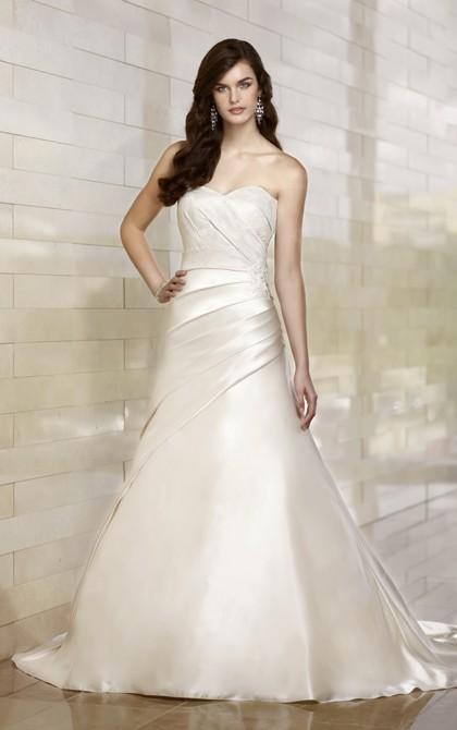 Mariage - Simple A-line Sweetheart Beading Lace Ruching Sweep/Brush Train Satin Wedding Dresses - Elegant Evening Dresses